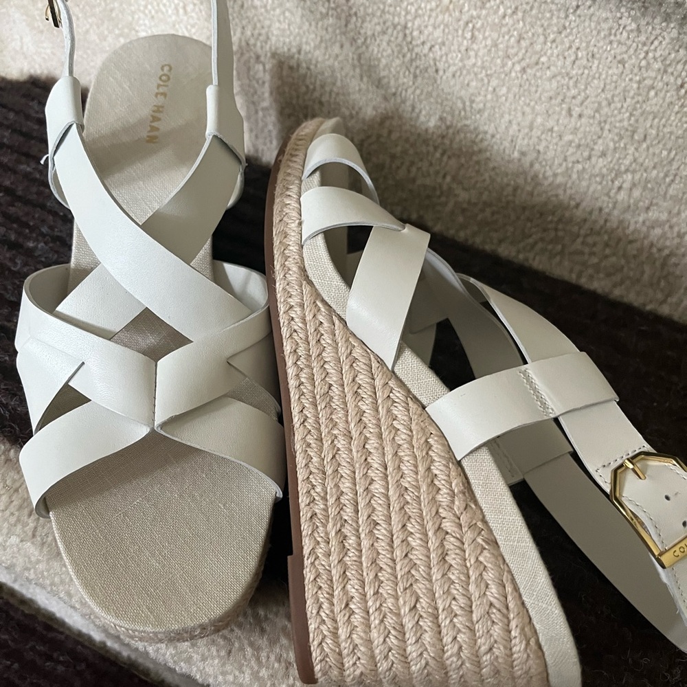 Brand new never worn white sandals size 9 designer COLE HAAN
